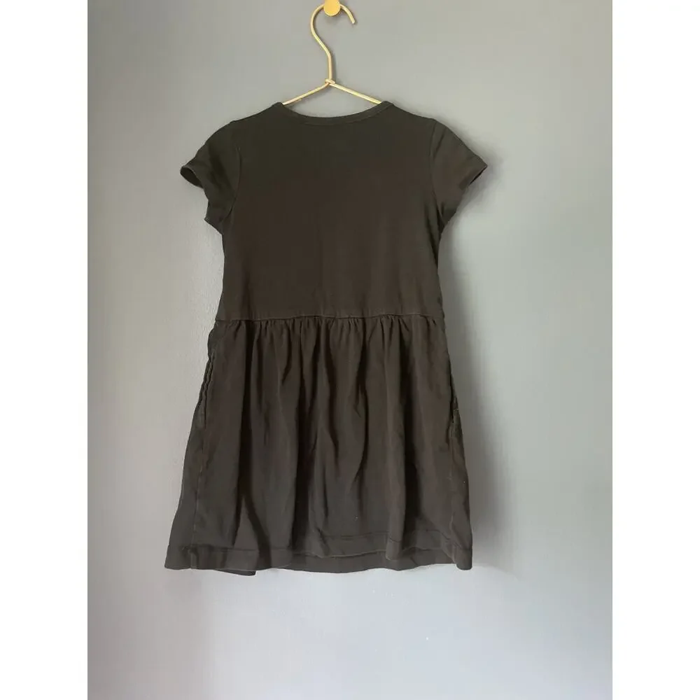 Primary Short Sleeve Black Dress‎